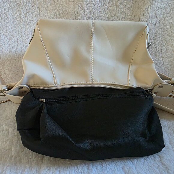 5B Style Purse - Picture 6 of 7